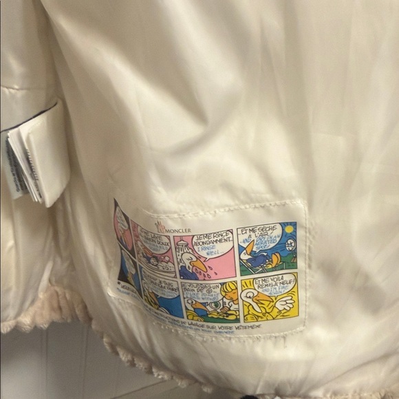 Moncler Loire Fur Effect Puffer - Picture 5 of 13